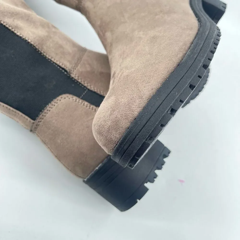 Arizona Jean Co Women’s Gray Faux Suede Tall Riding Boots Lug Sole 8.5, NWOT